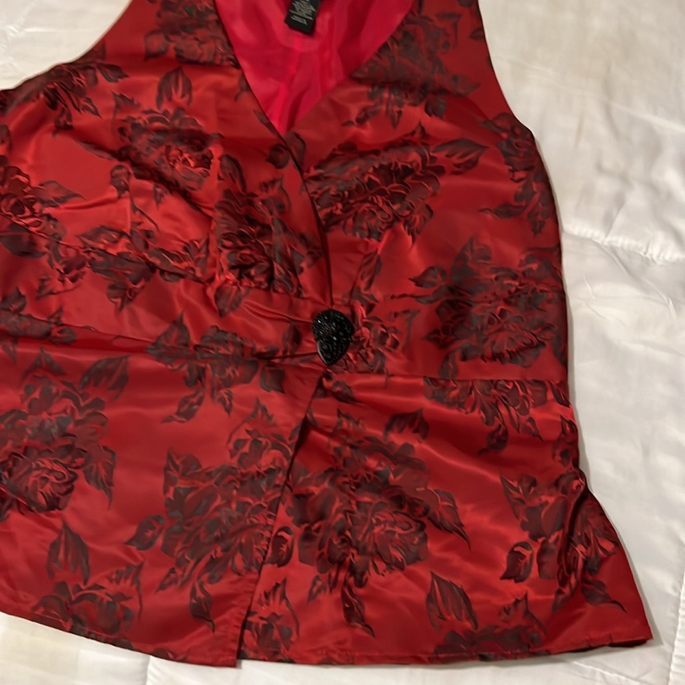 Sleeveless floral top - Picture 4 of 11